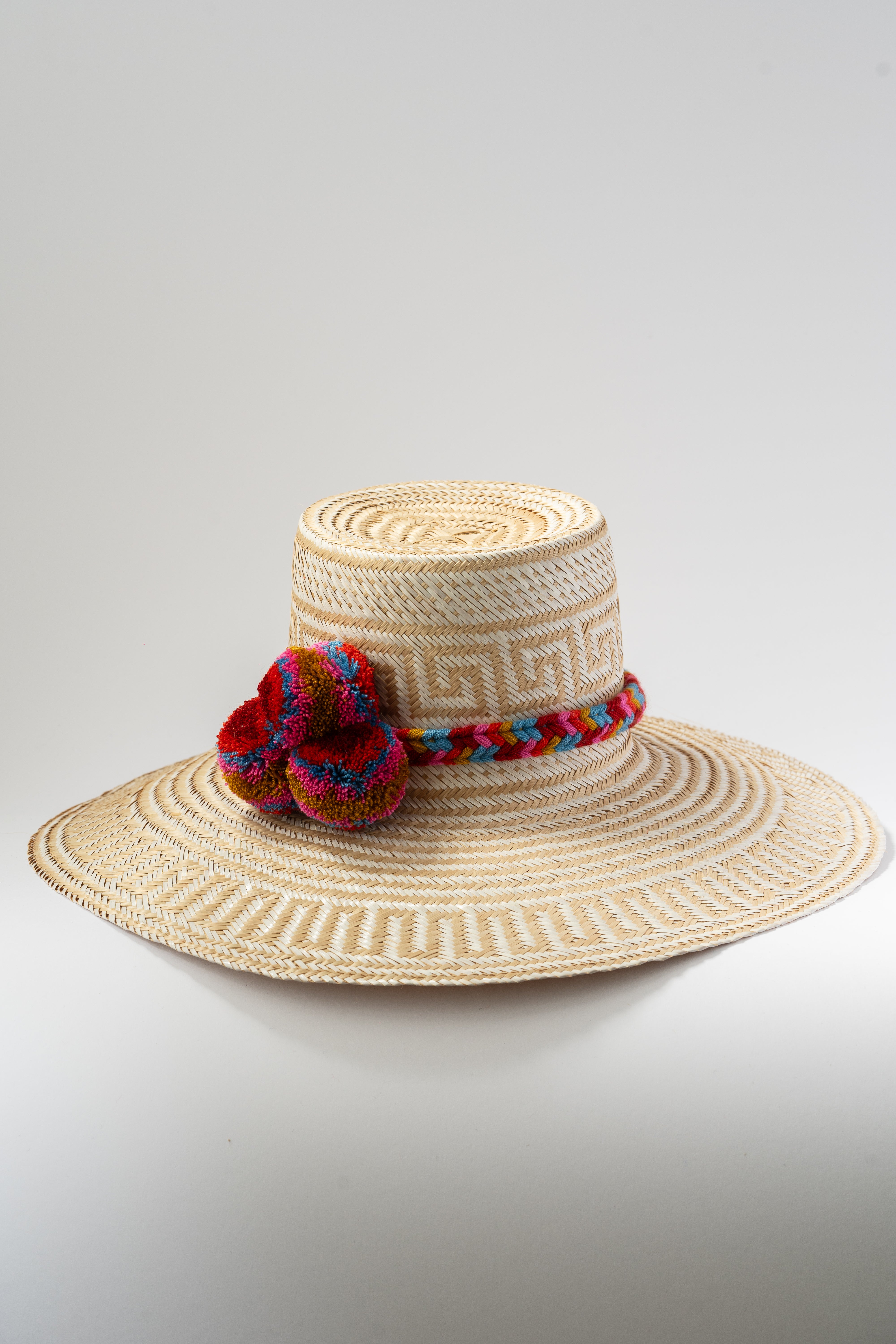 Set mini Macuira arcoíris y Sombrero grande